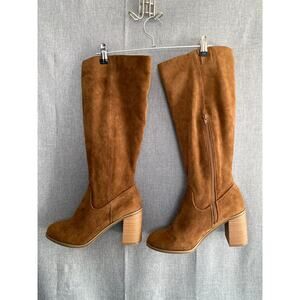 Universal Thread Women's Brown Faux Suede Block Heel Knee-High Boots - Size 8.5